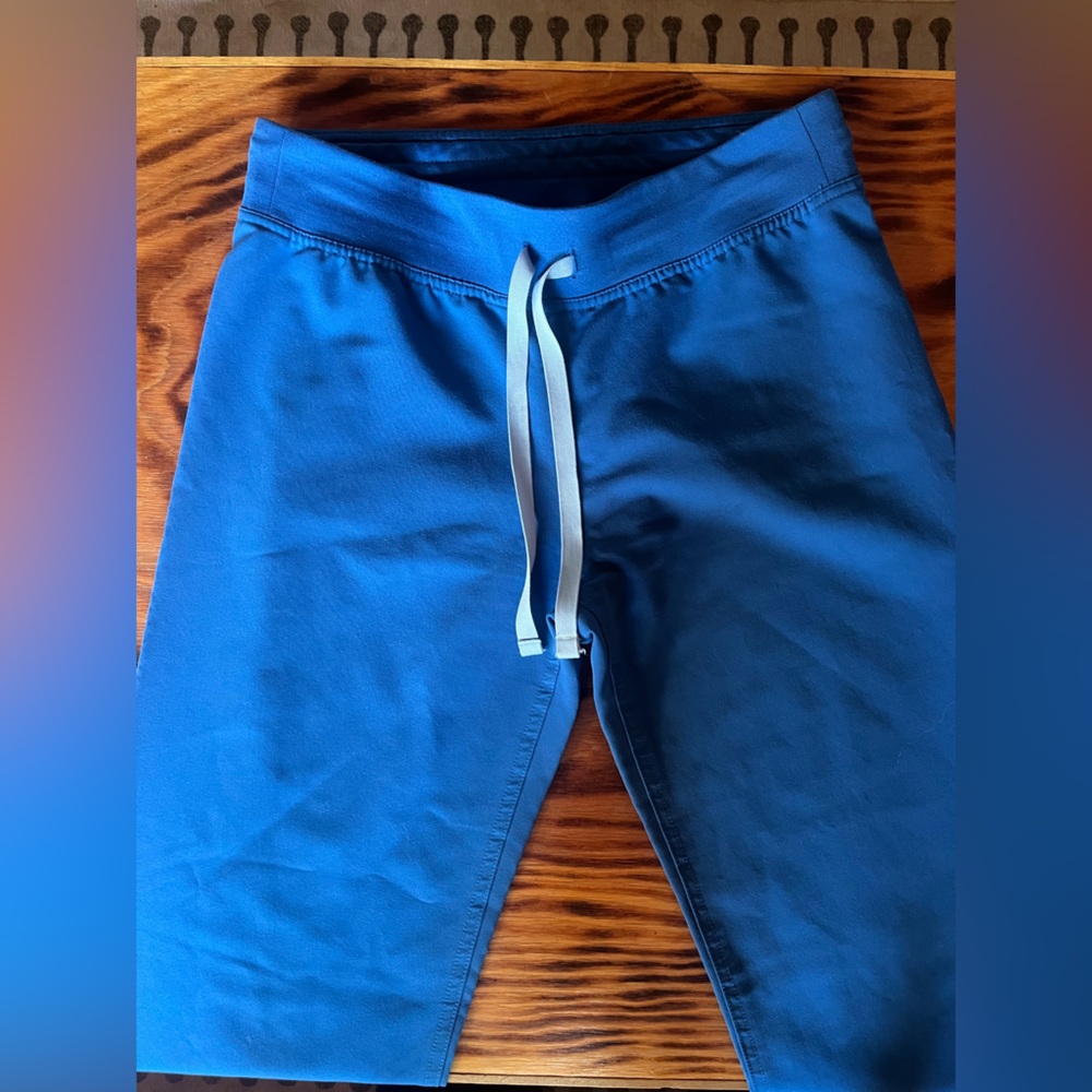 Figs Women’s Livingston Scrub Pants